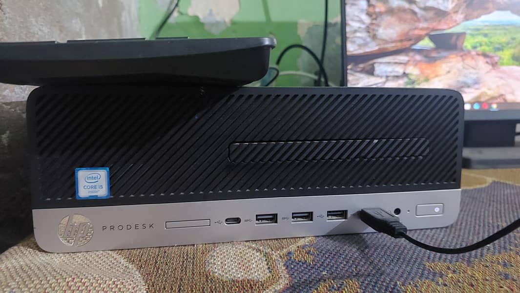 hp PRODESK 0