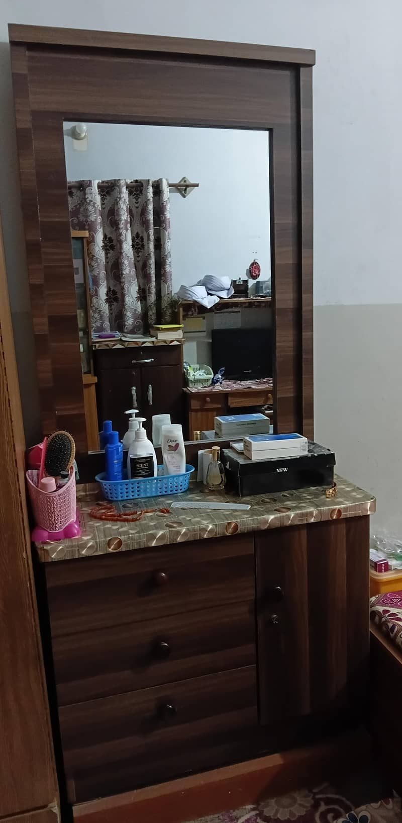 Dressing table 1