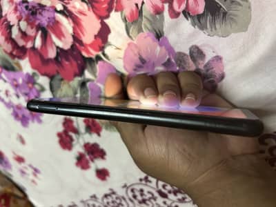 Samsung Mobile A04