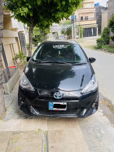 Toyota Aqua 2015