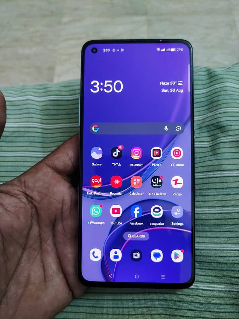 one plus 8T 4