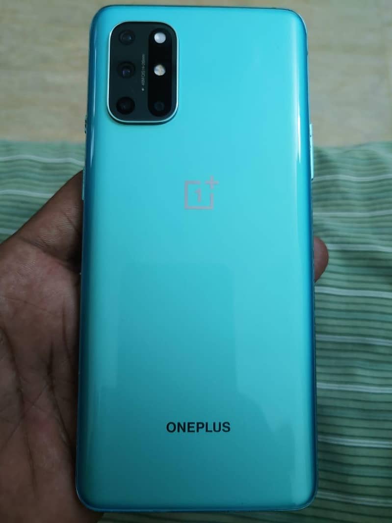 one plus 8T 6