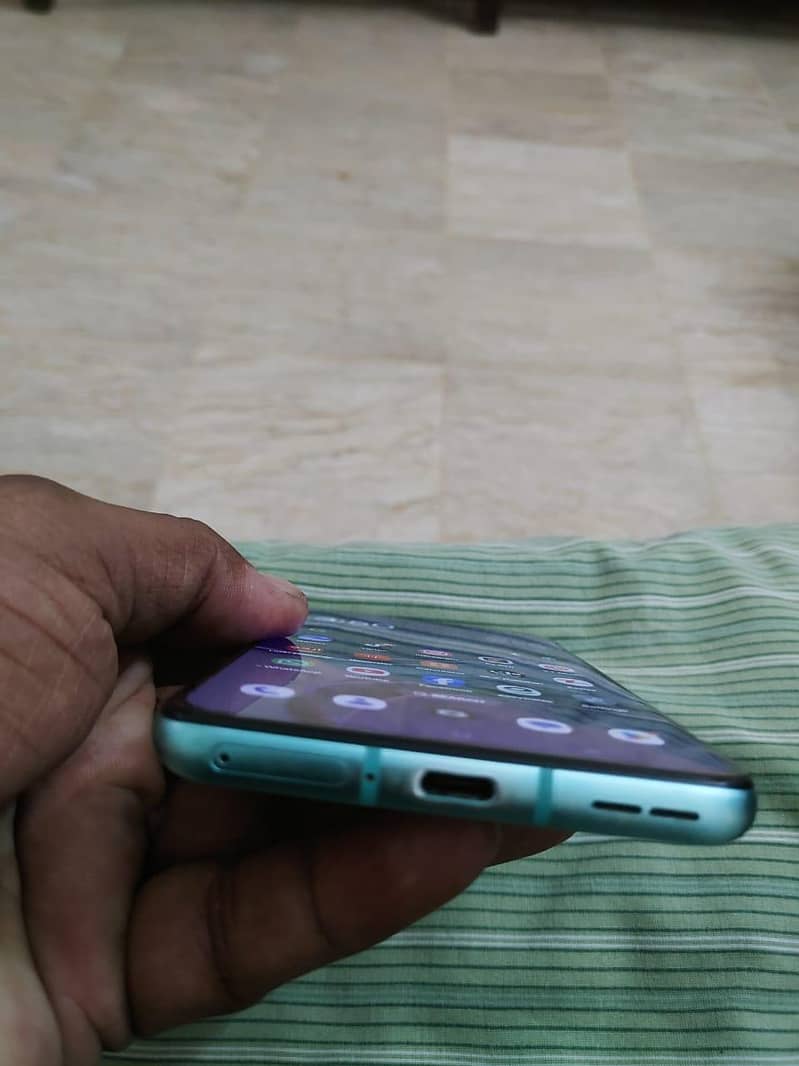 one plus 8T 15