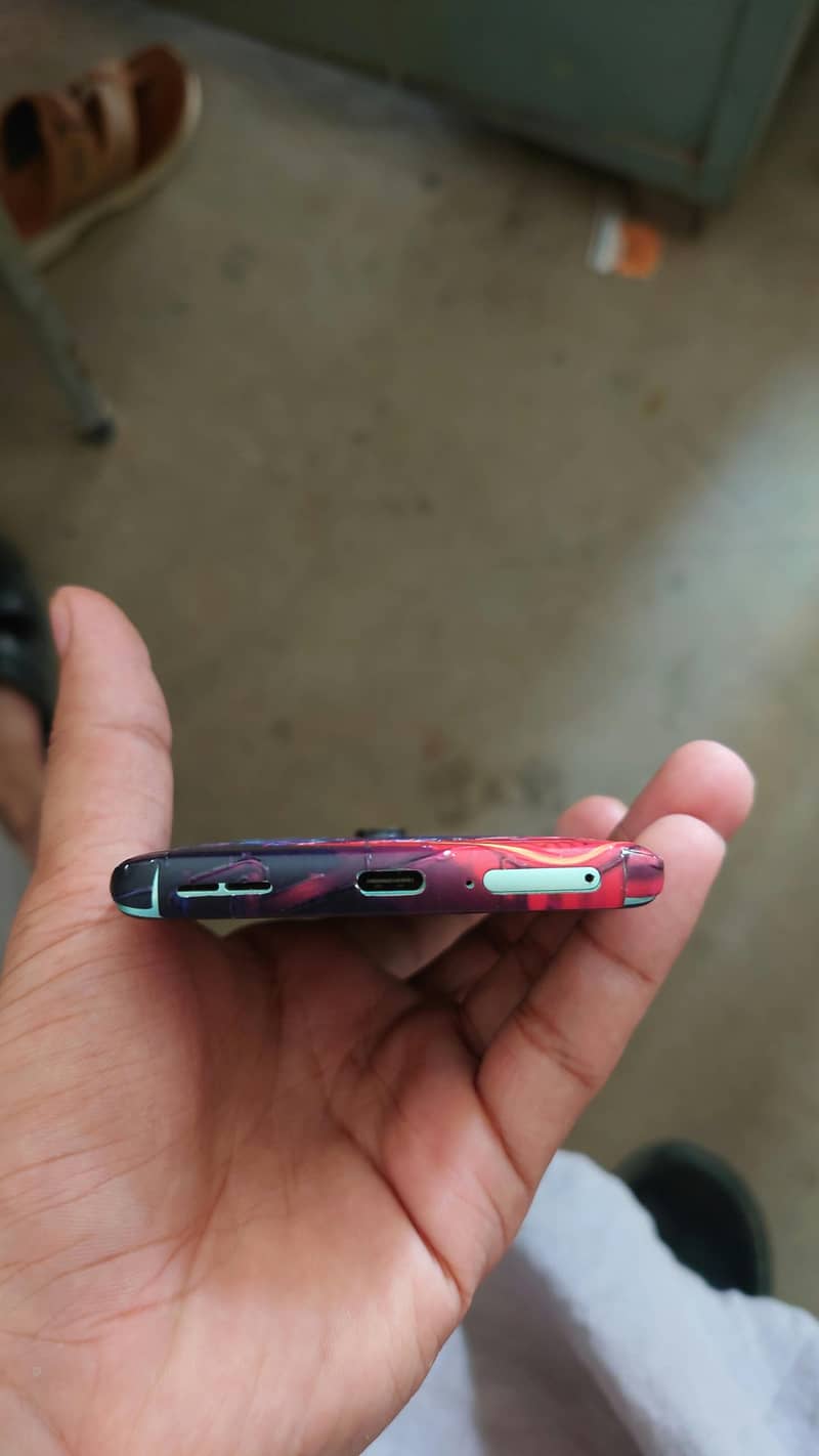 One Plus 8 Pro 5