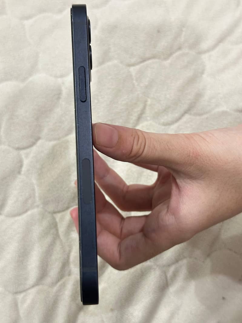 Apple iPhone 12 5