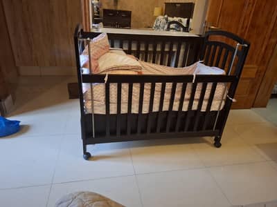 Baby cot