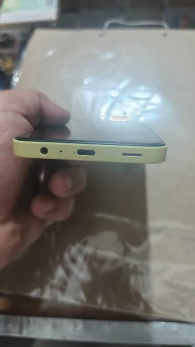 10 by 10 condition with orginal box no open no repiar 8/256 gb