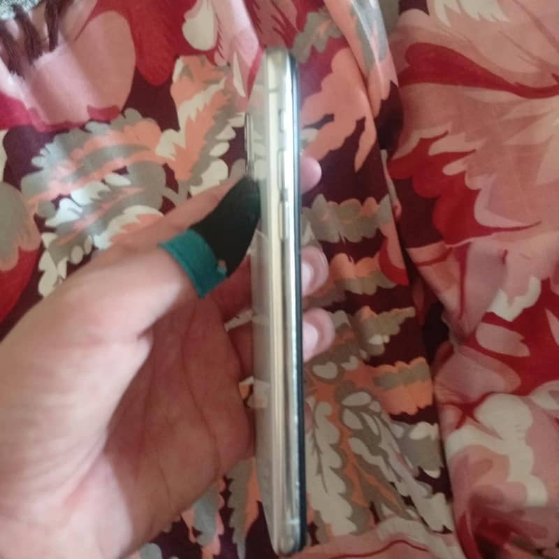 Apple iPhone X 1