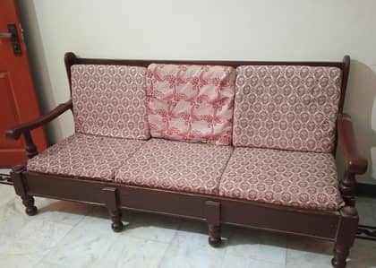 5-Seater Wooden Sofa Set with cushions and covers