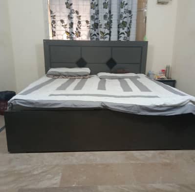 Bed room set