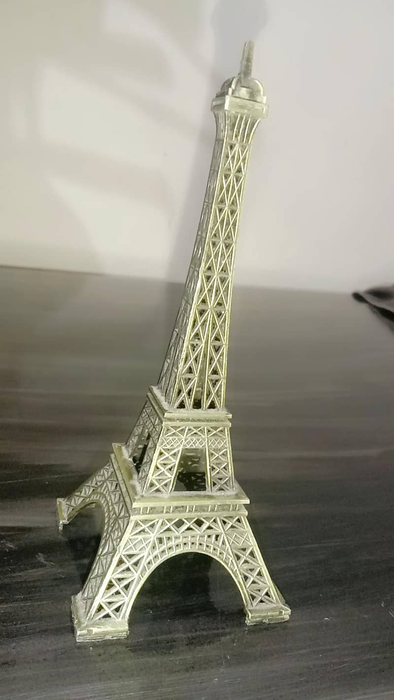 PARIS TOWER 0
