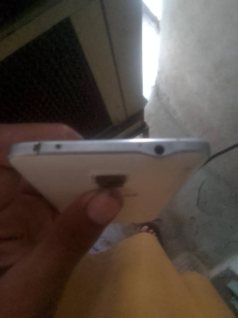Samsung Mobile Note4 3