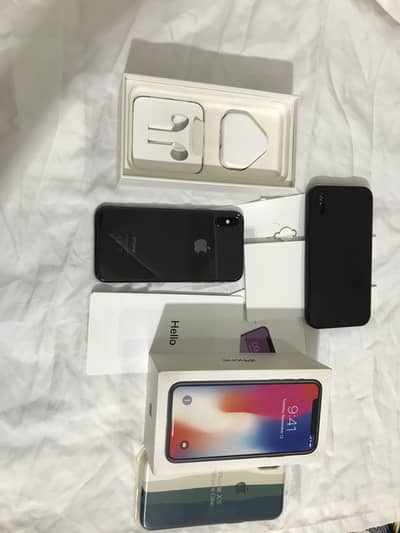 iPhone x 10 by 10 condition