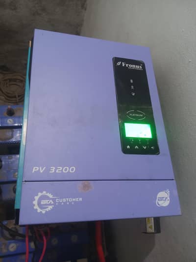 Fronus solar inverter pv3200