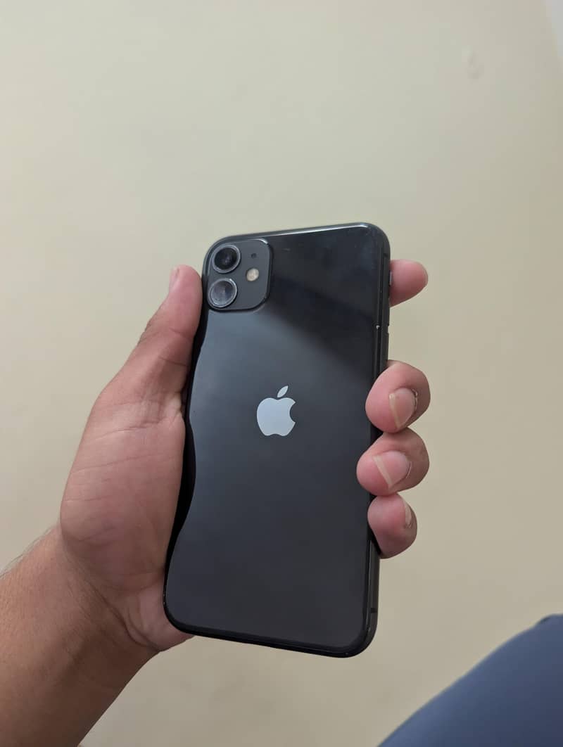 Apple iPhone 11 0