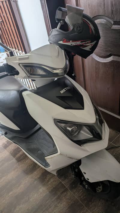 metro thrill EV