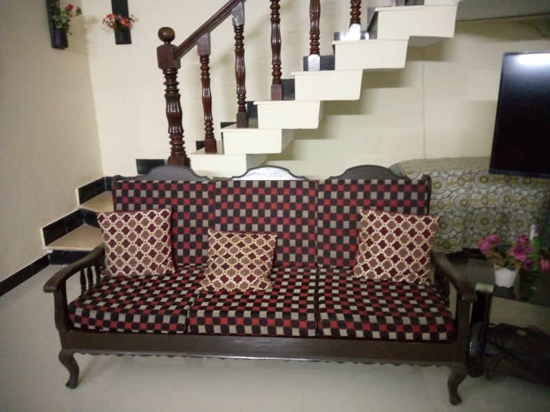 5 Seater sofa set 3