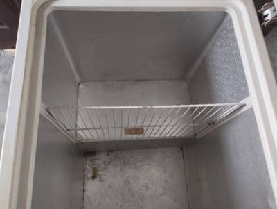 Deep freezer for sale