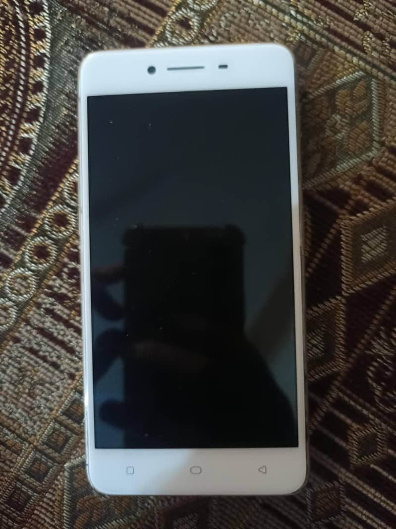 OPPO A37 0