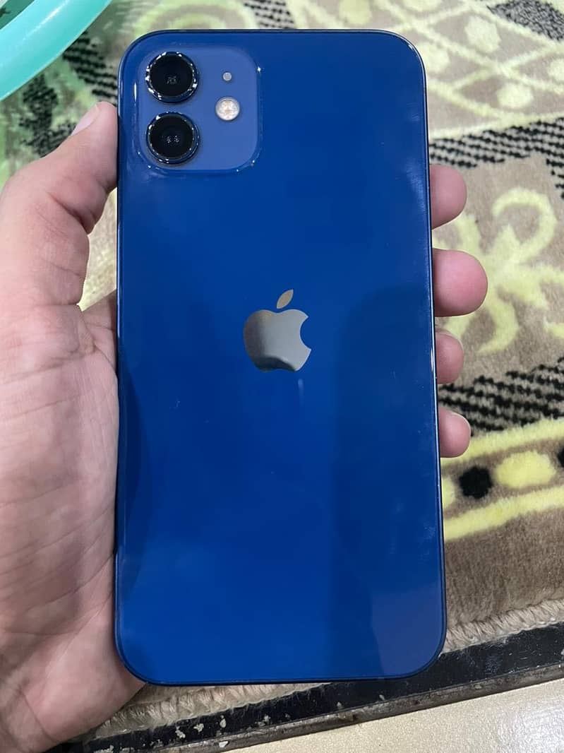 Apple iPhone 12 3