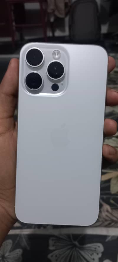 Apple iPhone 15 Pro Max jv
