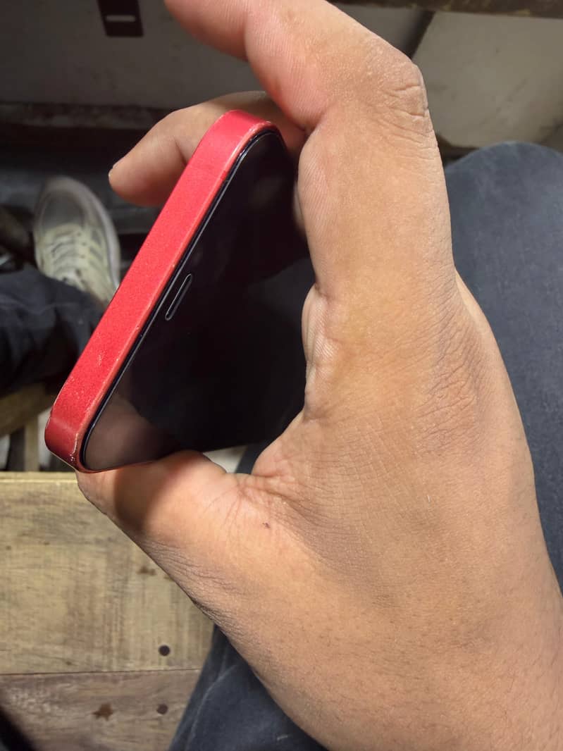 Apple iPhone 12 5