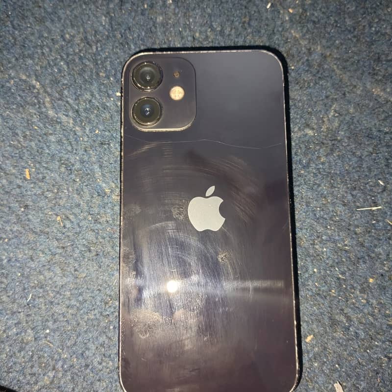 Apple iPhone 12 mini 7