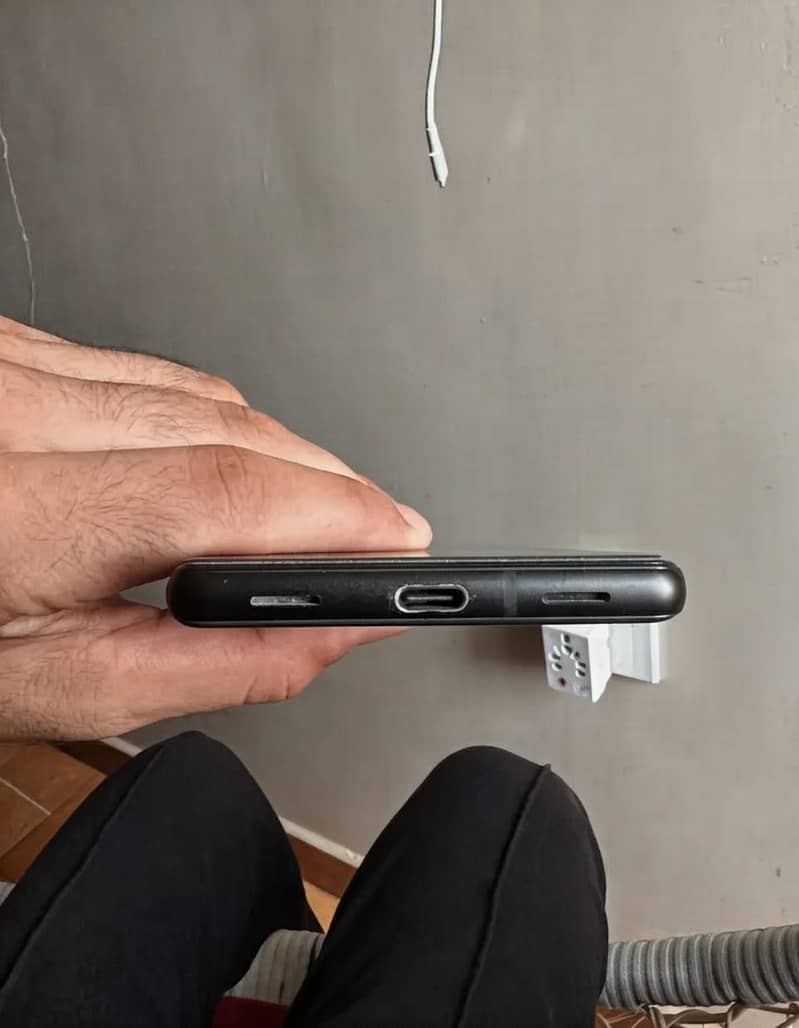 Google Pixel 6a 1