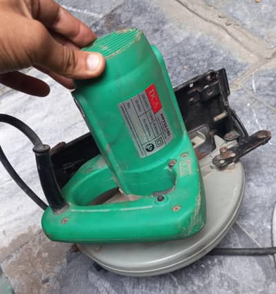 DCA Electric Circular Saw (Model: AMY02-185)