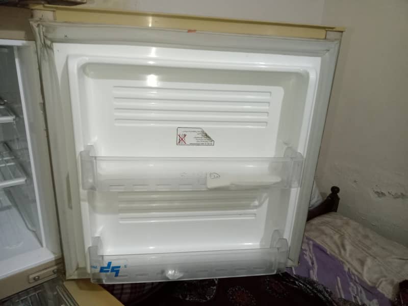PEL REFIGERATOR 5