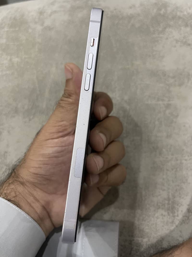 Apple iPhone 14 plus 5