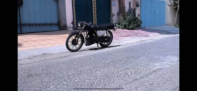 Honda 125 Custom Naked build