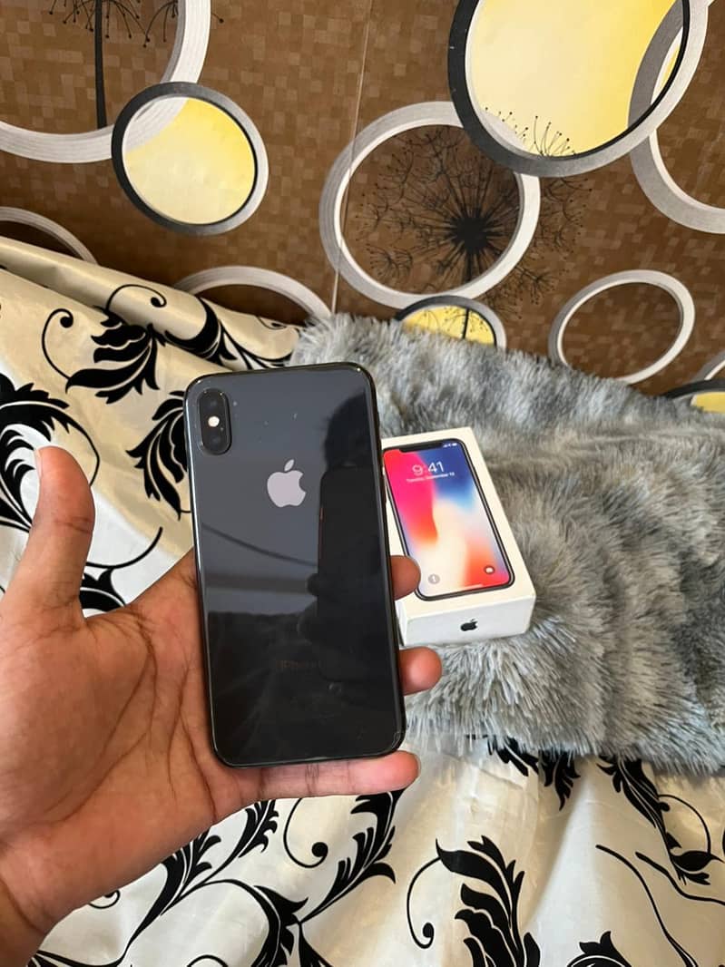 Apple iPhone X 0