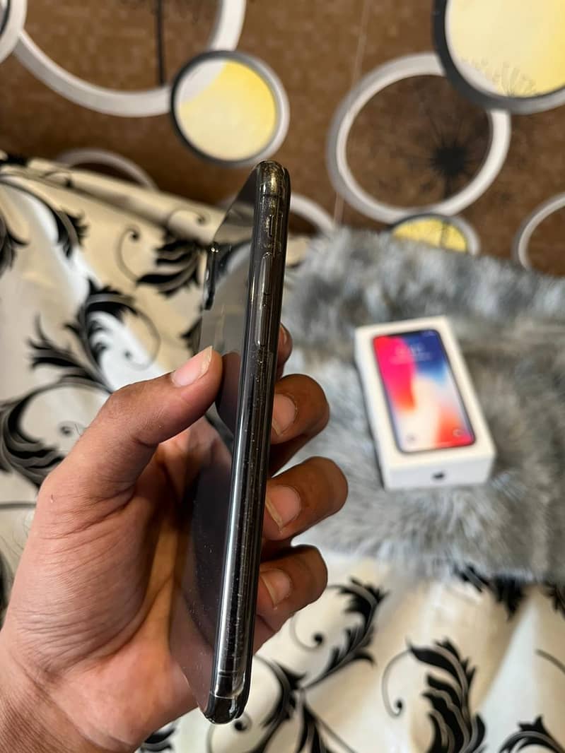 Apple iPhone X 9
