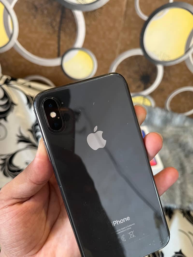 Apple iPhone X 12