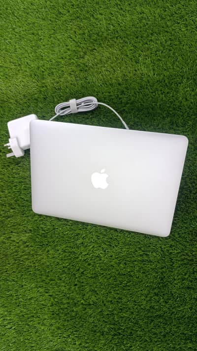 Macbook Pro 2015, 13 inch, 16GB RAM, 256GB SSD