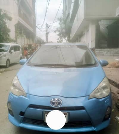 Toyota Aqua 2012