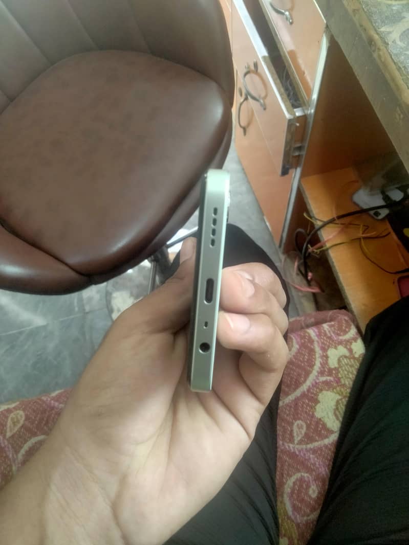Realme Note 60x 5