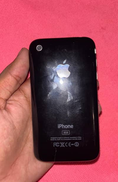 Retro Apple Collector Combo - iPhone 3G (8GB) & iPod Touch Pink