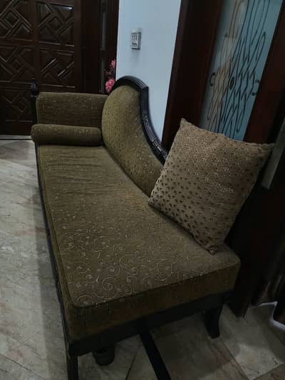 Sofa set for sale with table included