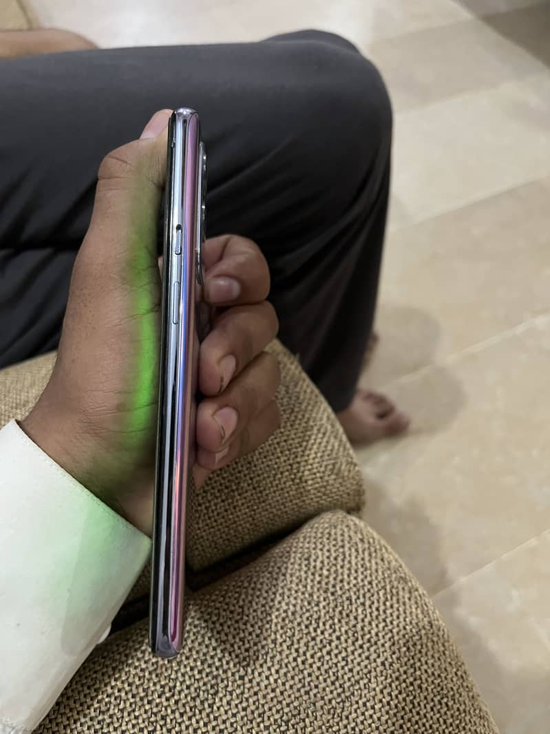 One Plus 9 4