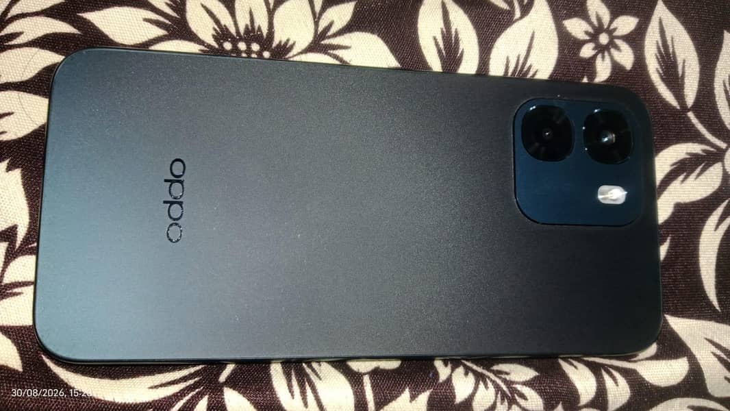 OPPO A6 0
