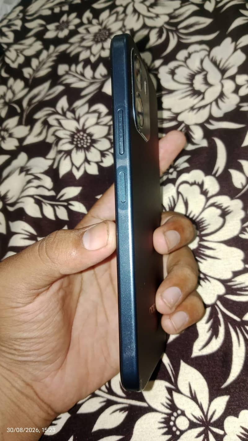 OPPO A6 2