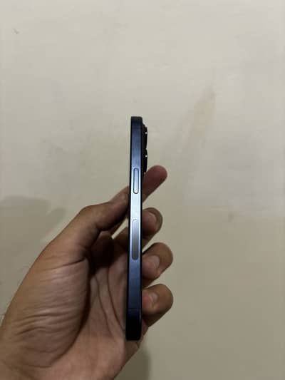 Apple iPhone 15 Pro