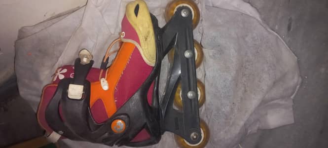 Decathlon sketting shoes.