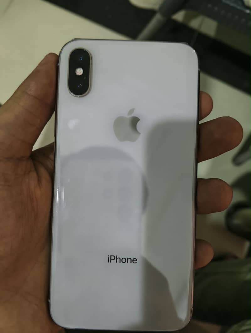 Apple iPhone X 5