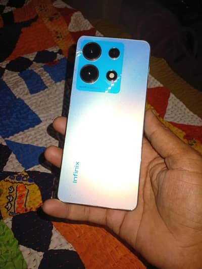 Infinix Note 30