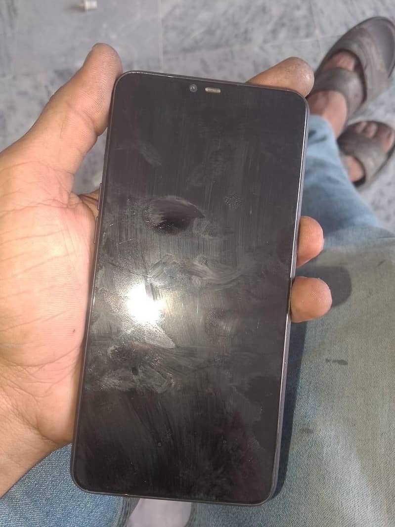 OPPO A3s 3