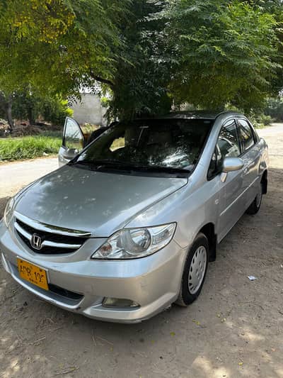 Honda City IDSI 2007 message on my WhatsApp 03318681281