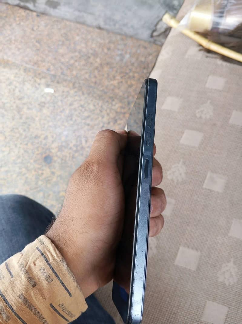 Tecno Spark 20C 3